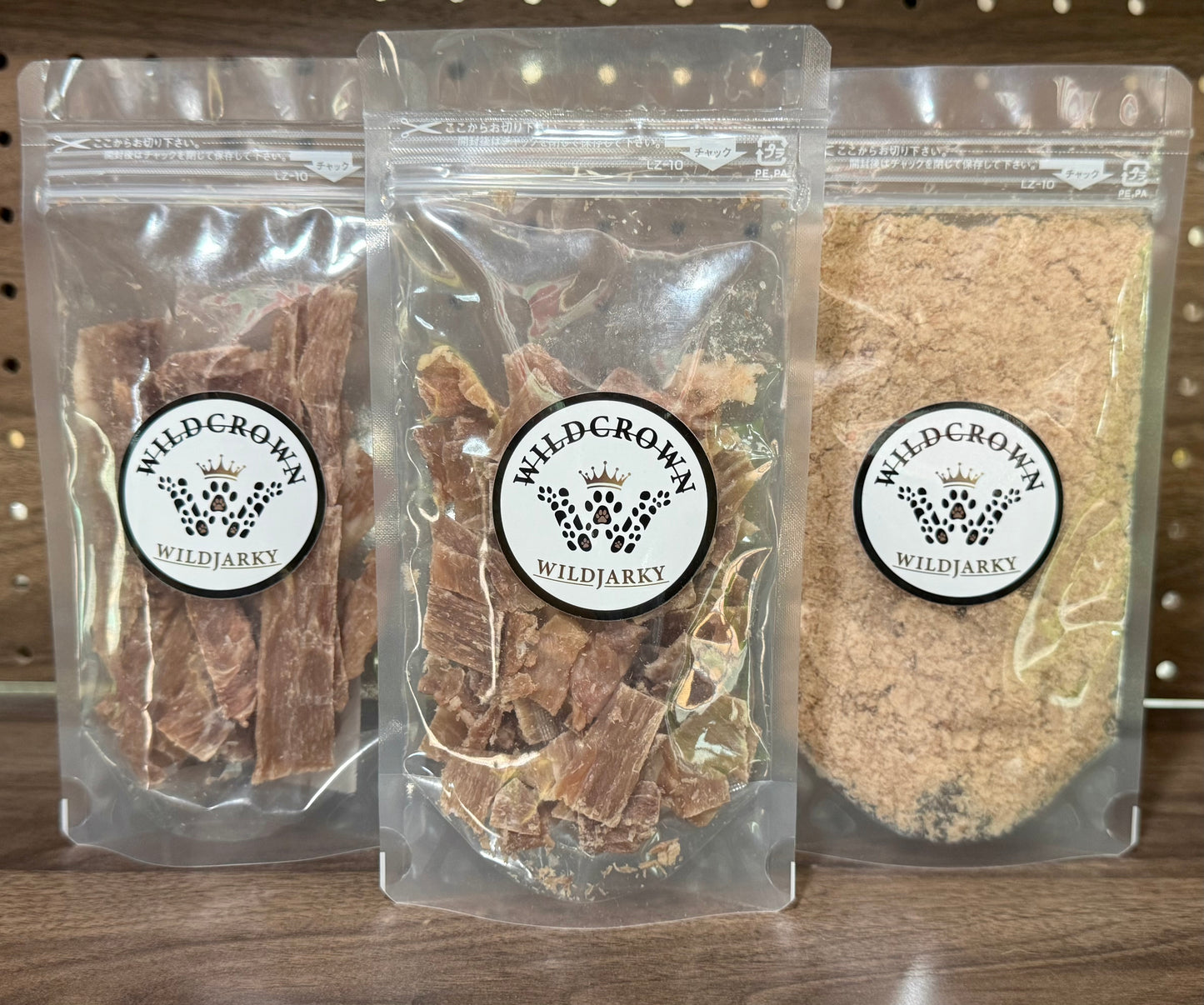 WILD JERKY（ワイルドジャーキー）きざみ 40g｜WHITECROWN豚肉使用